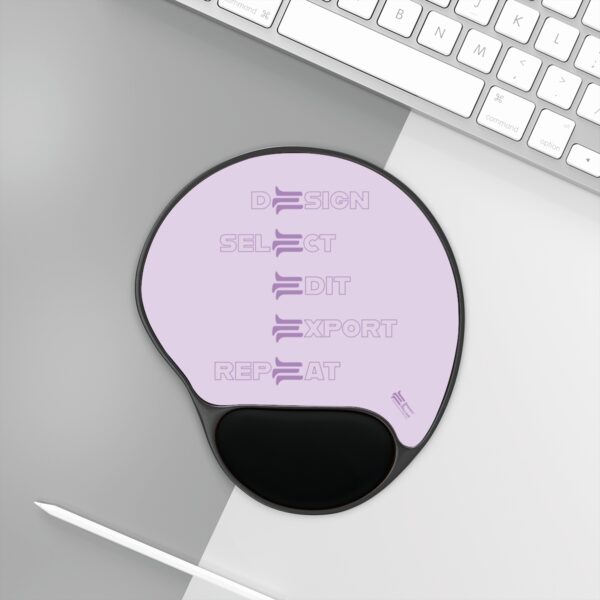 The 5xE Mouse Pad With Wrist Rest - Image 3